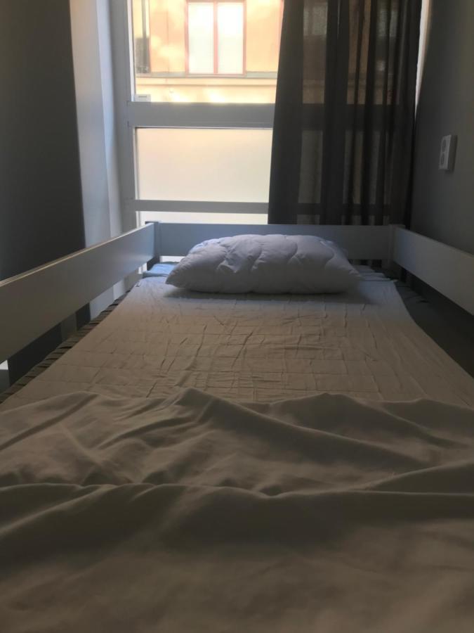 Grad Hotel And Hostel Stockholm Bagian luar foto