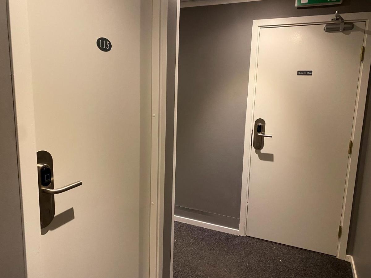Grad Hotel And Hostel Stockholm Bagian luar foto