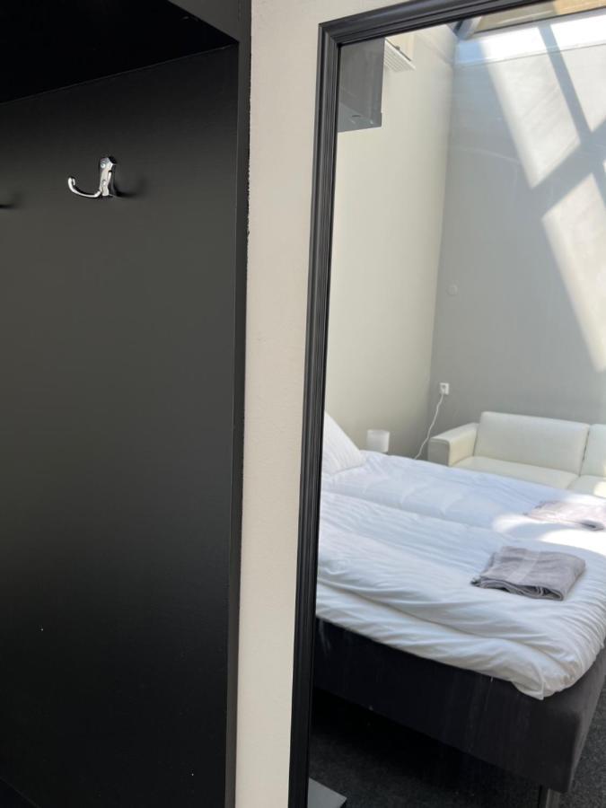 Grad Hotel And Hostel Stockholm Bagian luar foto