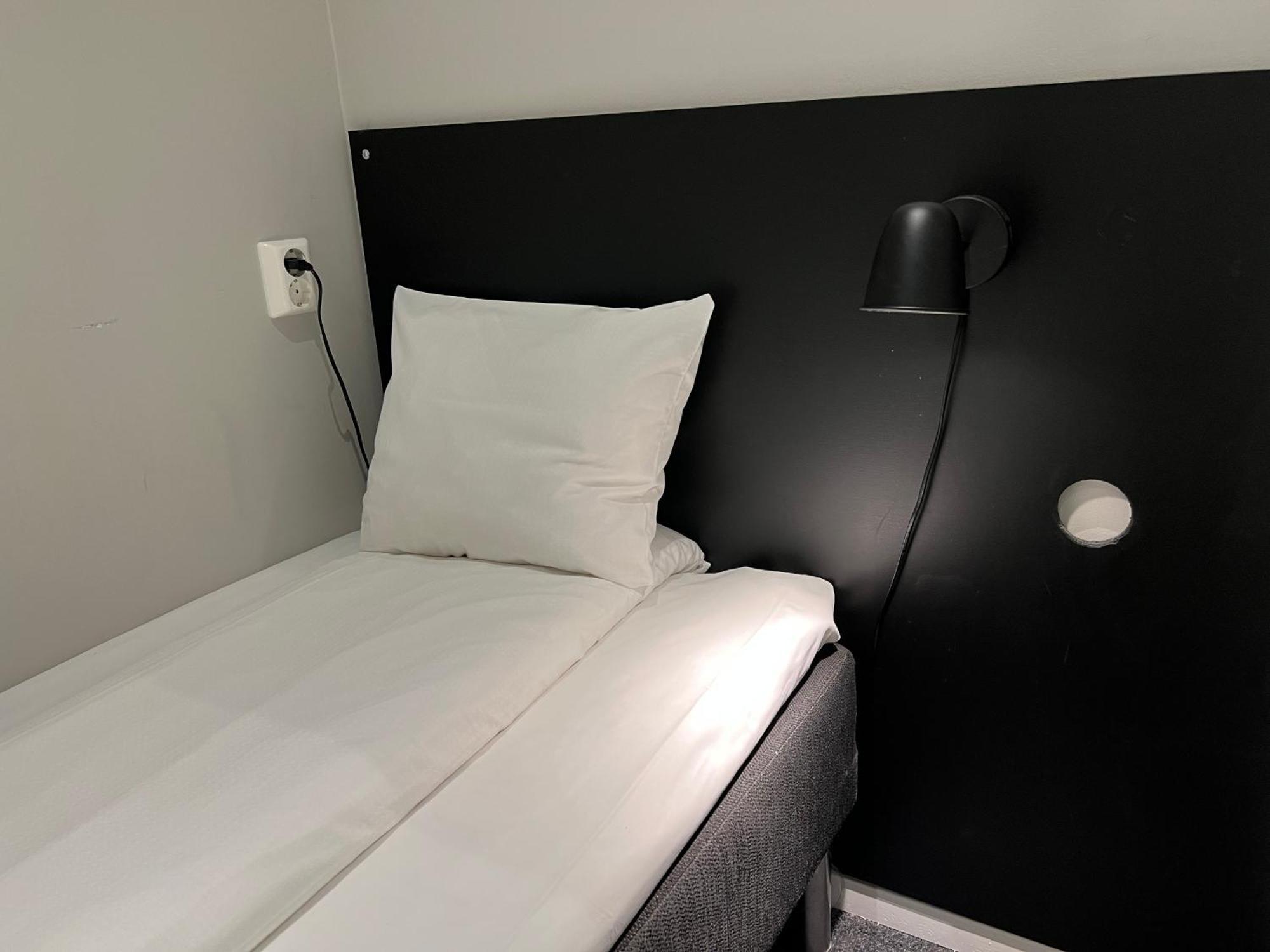 Grad Hotel And Hostel Stockholm Bagian luar foto